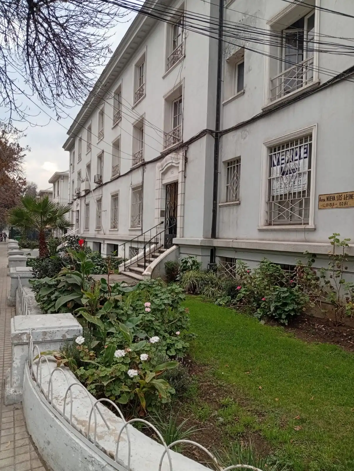 Fachada del edificio, Nueva Los Leones